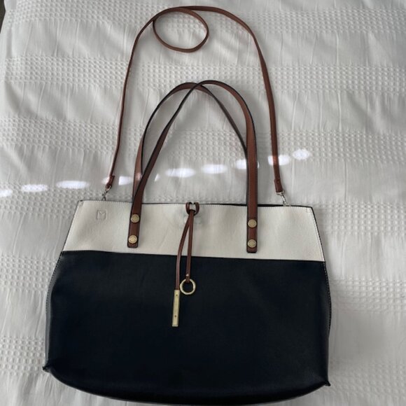 Calvin Klein Extra Large Reversible Tote - Black and White with Brown trim - EUC - Picture 2 of 9